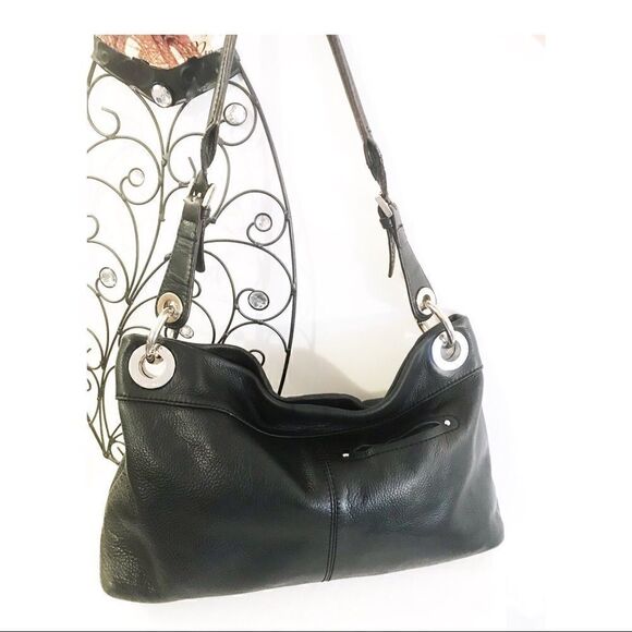 B. Makowsky Shoulder Bag - Picture 2 of 6